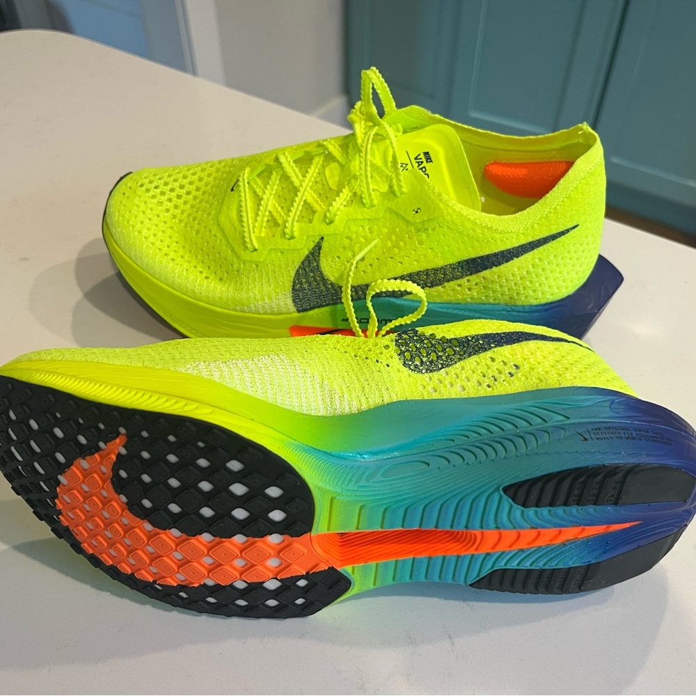 Nike Vaporfly3 Neon yellow New without box size 7.5